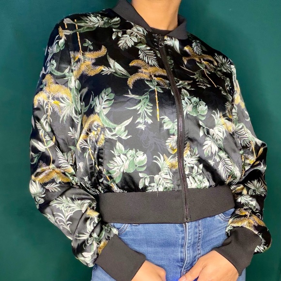 Victoria's Secret Jackets & Blazers - Black Victoria’s Secret Shiny Chinoiserie Bomber Jacket